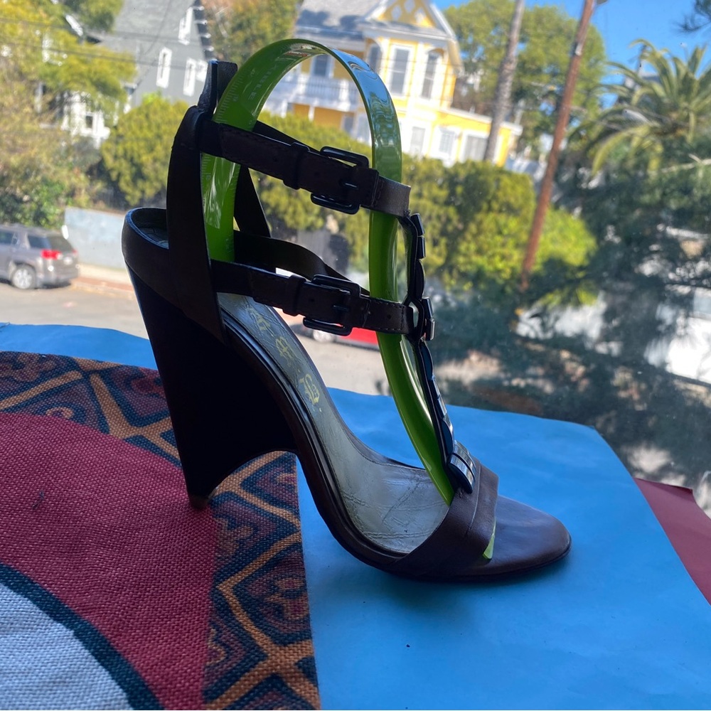 L.A.M.B. Brown Strappy Sandals with charcoal Accents